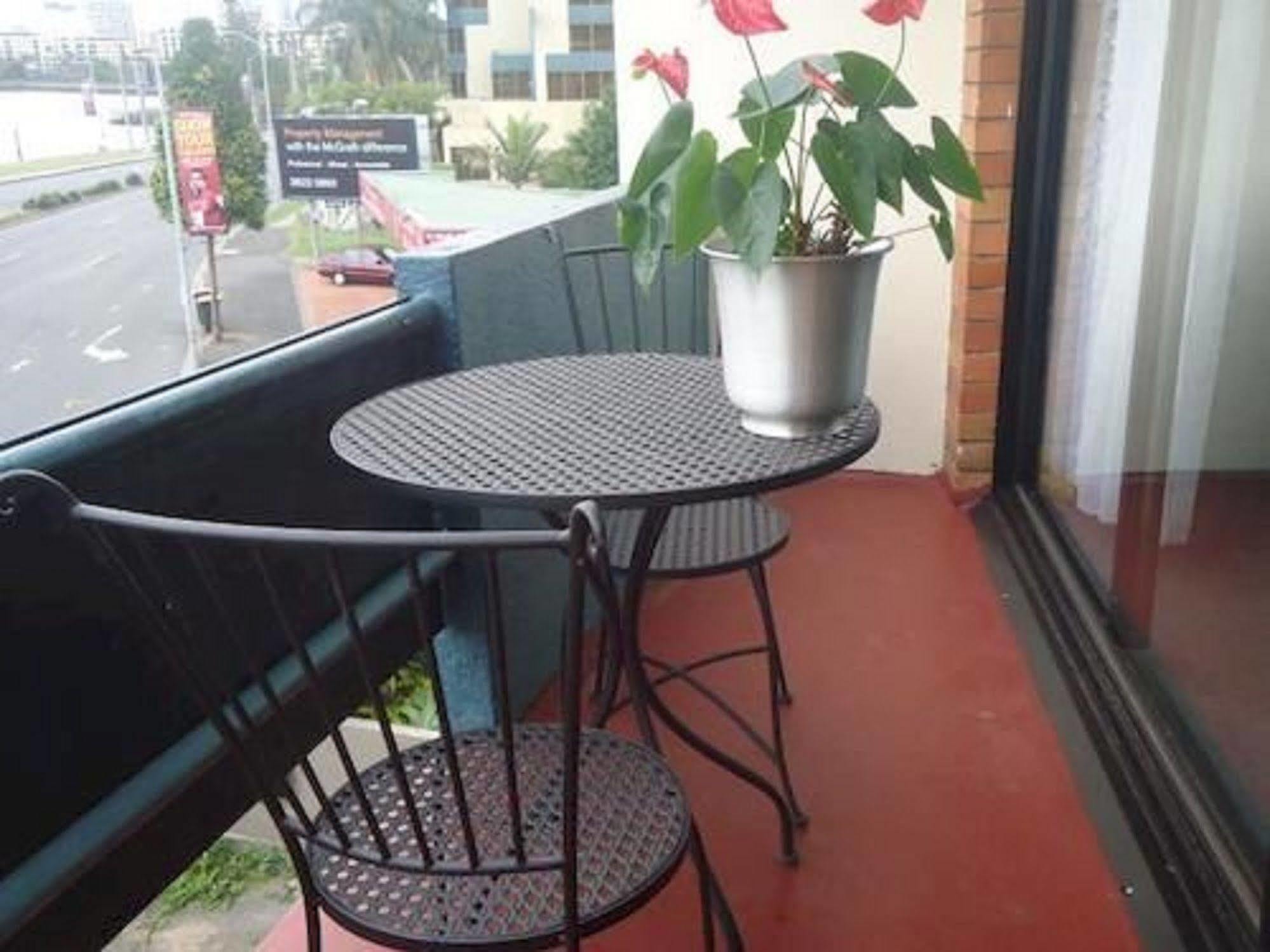Kingsford Riverside Inn Brisbane Zewnętrze zdjęcie
