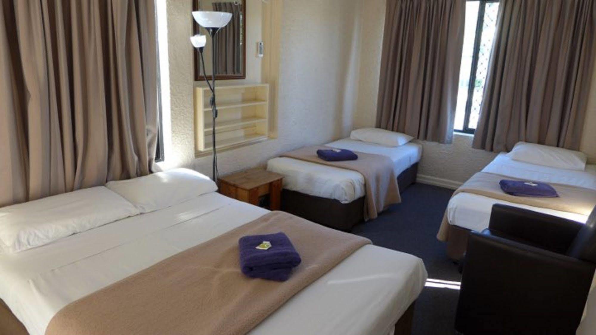 Kingsford Riverside Inn Brisbane Zewnętrze zdjęcie