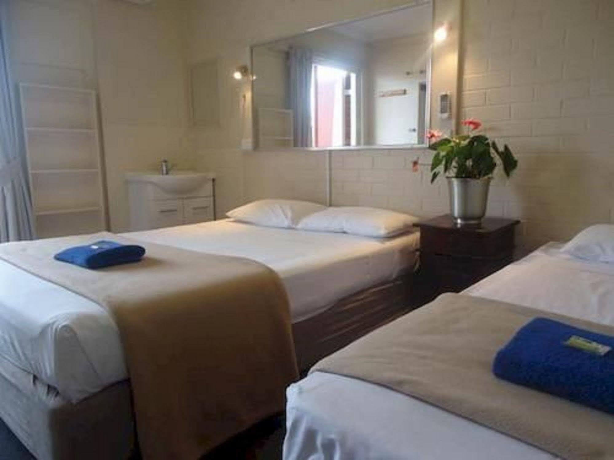 Kingsford Riverside Inn Brisbane Zewnętrze zdjęcie