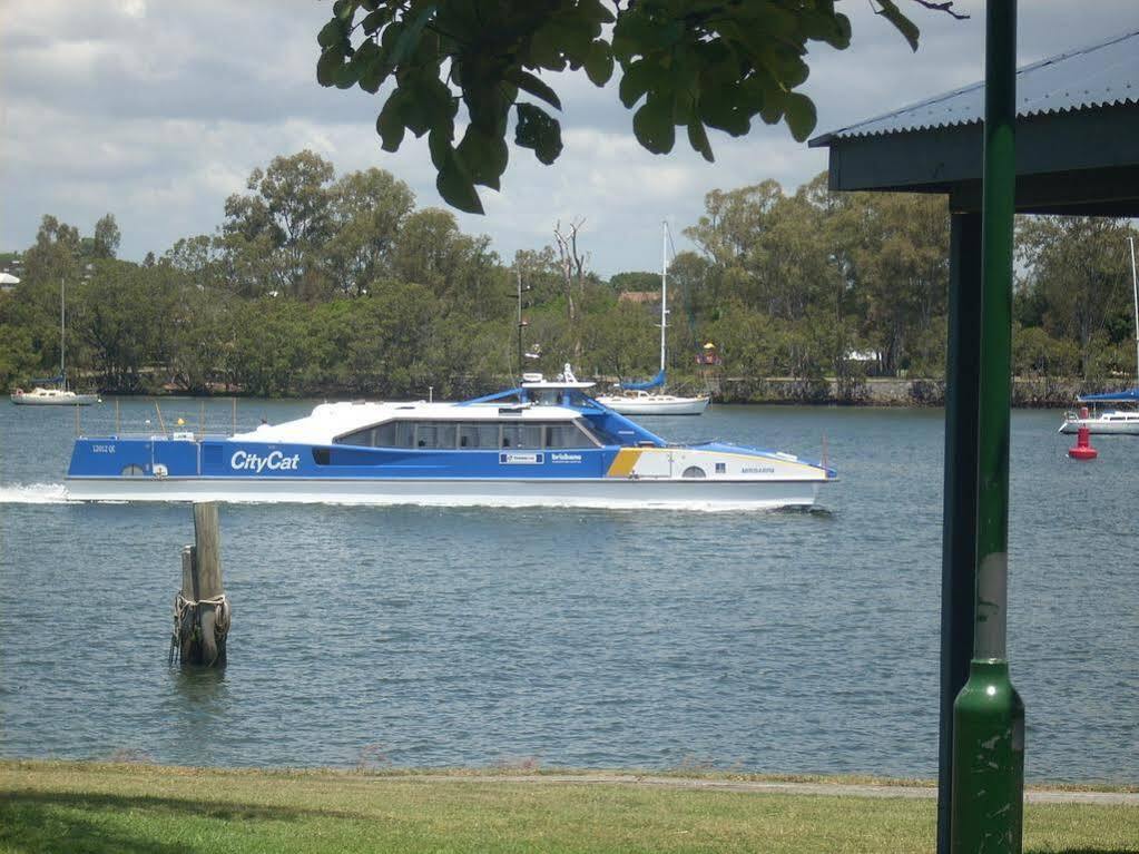 Kingsford Riverside Inn Brisbane Zewnętrze zdjęcie